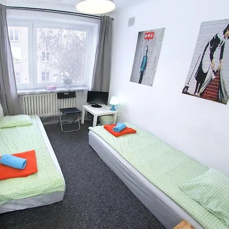 Wierzbno Hostel *