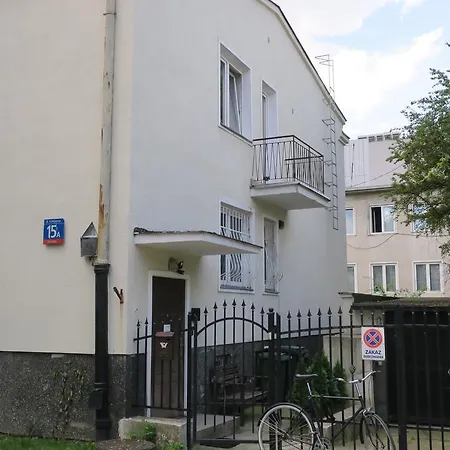 Wierzbno Hostel *